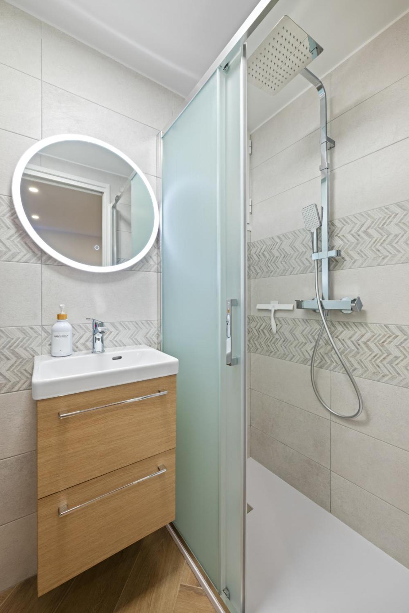 La Perle Apartment Menton Exterior photo
